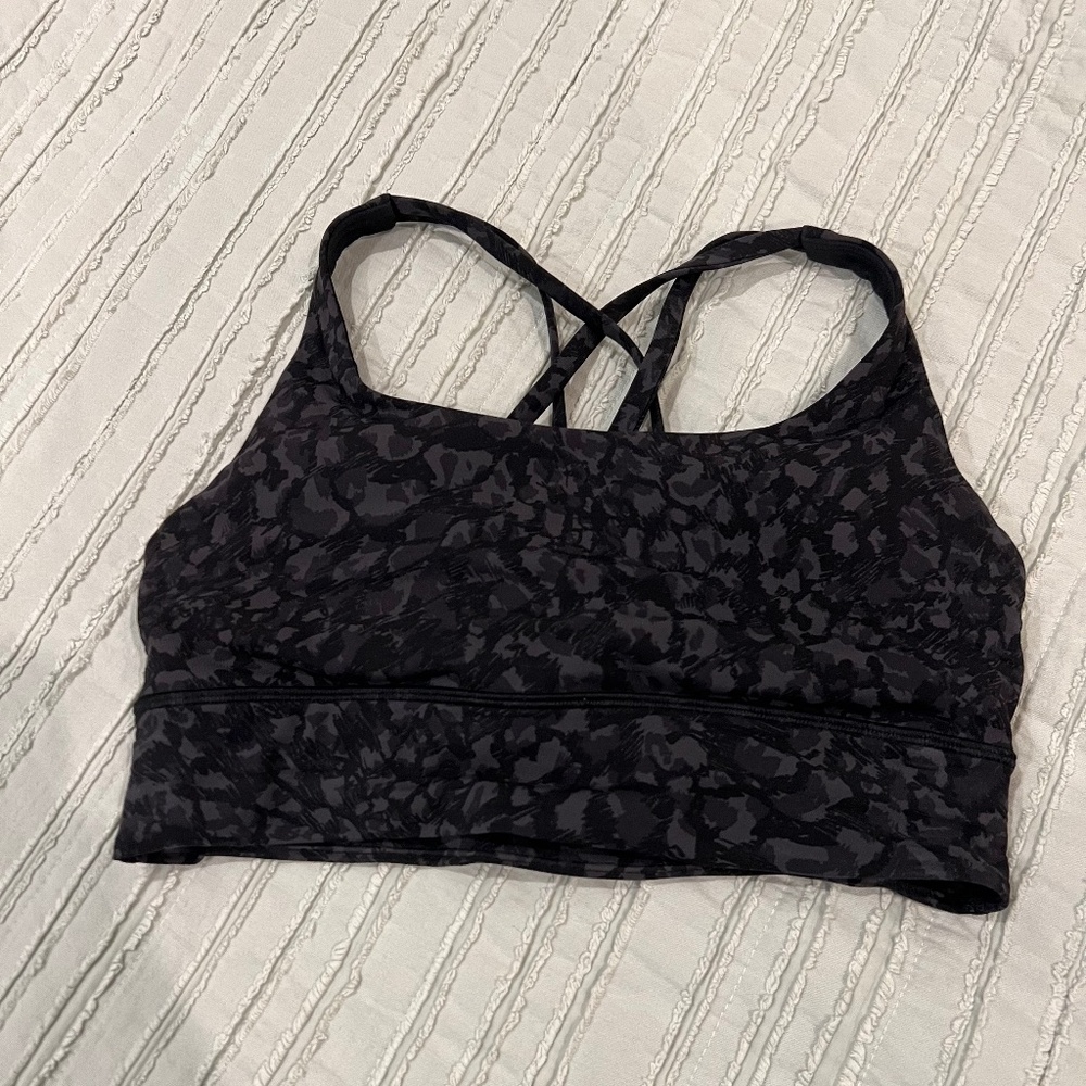Lululemon energy bra size 4